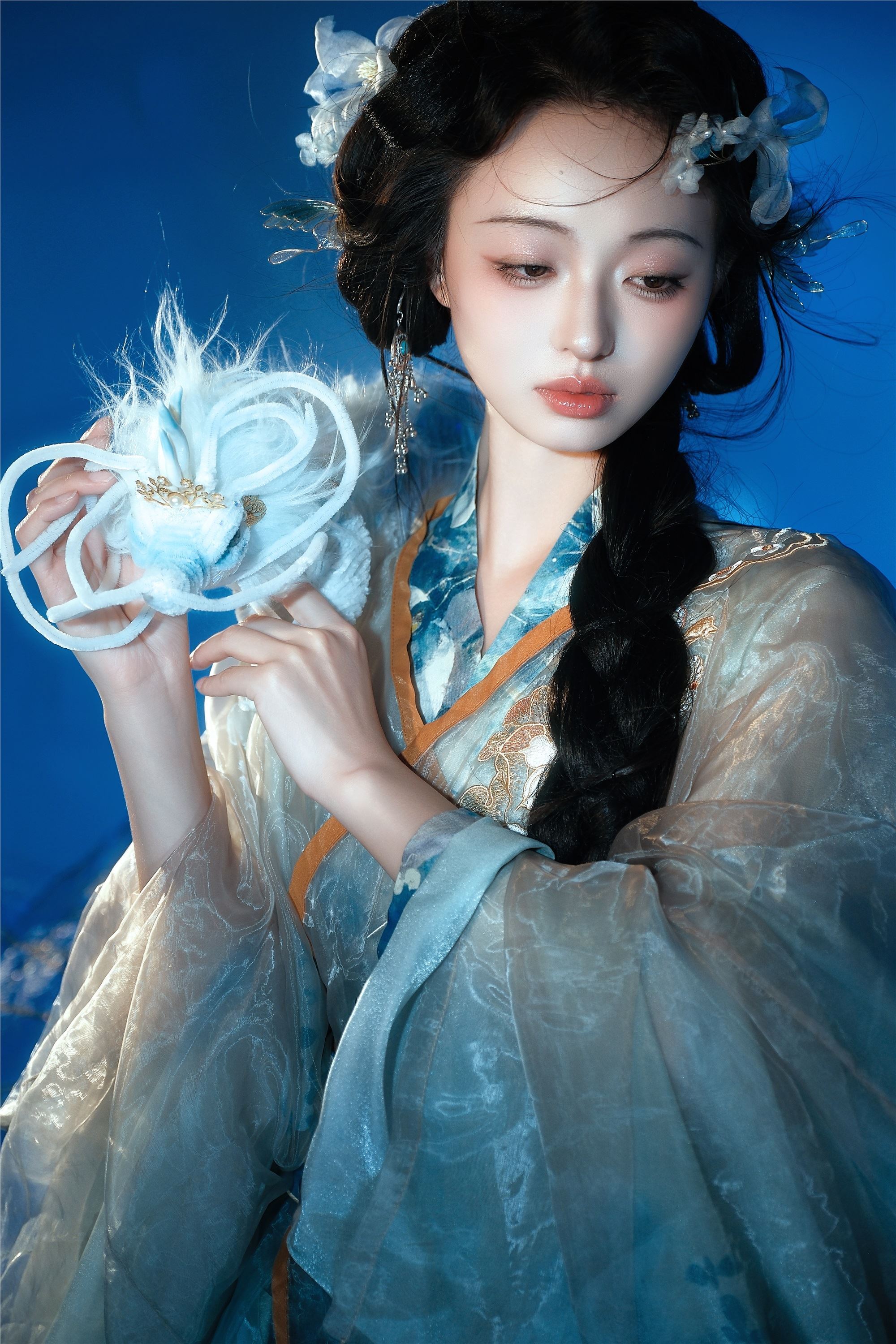 YITUYU艺图语 2025.01.02 蓝龙 小羊爱干饭